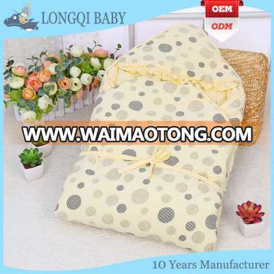 China supplier cheap wholesale baby hooded towel/cartoon style baby blanket